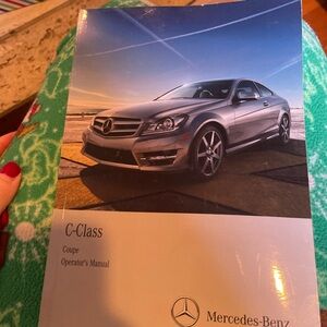Mercedes-Benz C-Class Coupe Operator's Manual 2012